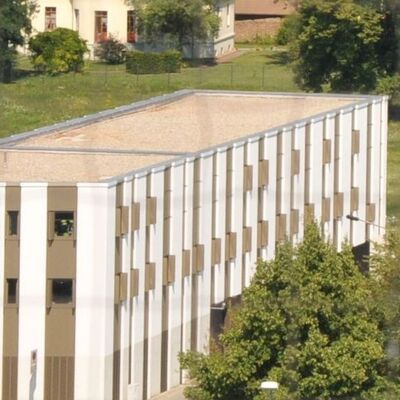 geplante Hundeauslaufwiese hinter der Polizeiwache
