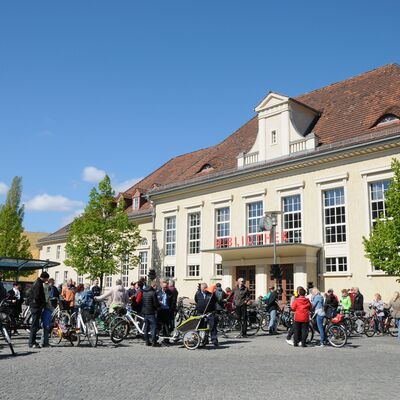 Anradeln - Treffpunkt Bahnhofsplatz