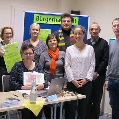 Gruppenbild - 5 Frauen und 3 Männer