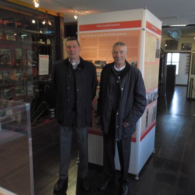 Backes-Besuch im HeimatMuseum