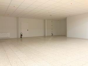 Frankenfelder Chausee 7_Innenshop 75qm